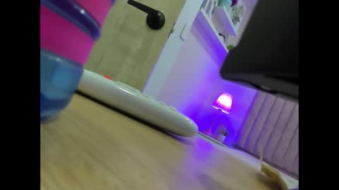 Snapshot of molly_jackson chatting on February 2025 12:54:01 PM Molly Jackson online show from February 2025 12:54:01 PM