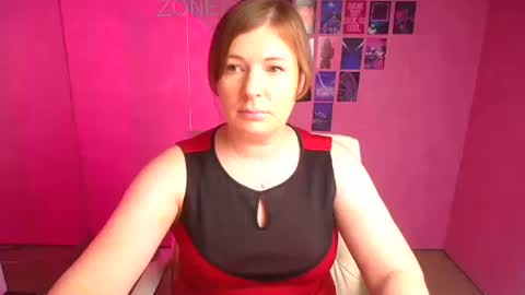 Snapshot of molly_mis chatting on November 2025 12:50:02 PM Molly online show from November 2025 12:50:02 PM