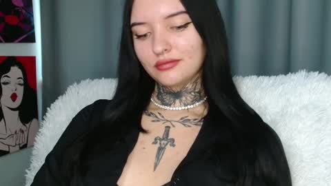 Lina online show from December 2024 09:24:01 AM