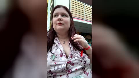 molly_moons online show from April 2026 01:42:02 AM