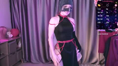 Molly online show from March 2026 09:56:02 PM