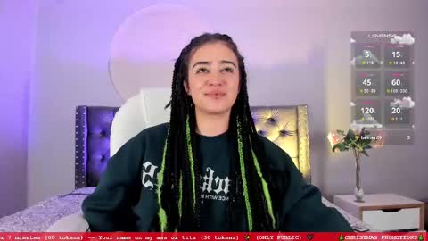 Snapshot of molly_rose_1 chatting on December 2024 10:55:02 AM Molly online show from December 2024 10:55:02 AM