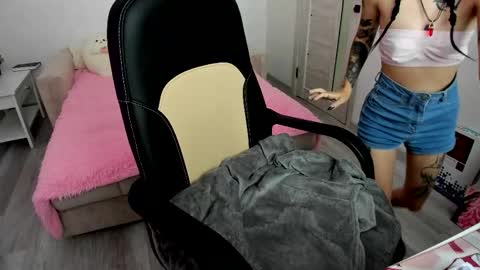 Snapshot of molly_sweetbaby chatting on September 2025 02:16:01 PM Ill tell you when were private online show from September 2025 02:16:01 PM