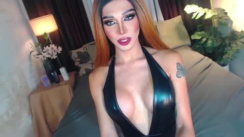 Snapshot of mollycummers chatting on October 2025 08:29:01 AM Molly online show from October 2025 08:29:01 AM