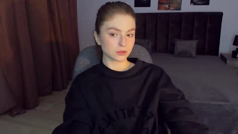 Snapshot of mollydangerous chatting on January 2025 08:22:01 AM Taisha online show from January 2025 08:22:01 AM