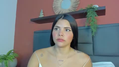 mollylove_ online show from January 2026 07:16:01 PM