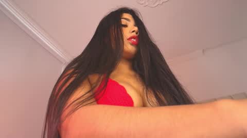 Snapshot of mollyrivera chatting on January 2025 08:40:02 PM Molly online show from January 2025 08:40:02 PM