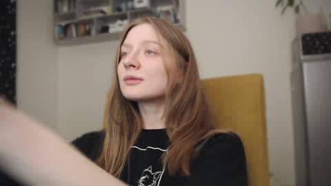 Snapshot of mollytucker chatting on January 2025 03:33:01 PM mollytucker online show from January 2025 03:33:01 PM