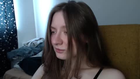 Snapshot of mollytucker chatting on March 2025 09:21:01 AM mollytucker online show from March 2025 09:21:01 AM