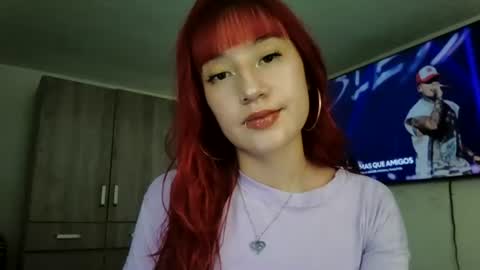 Snapshot of mollywalter chatting on June 2026 04:49:02 PM mollywalter online show from June 2026 04:49:02 PM