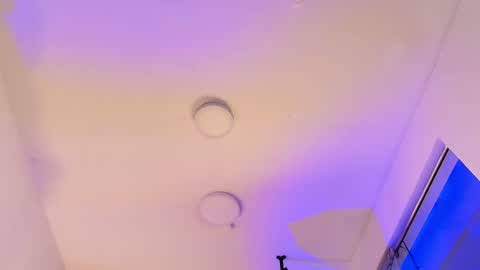 mollywoodd online show from December 2025 10:27:02 PM