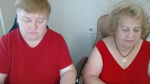 Snapshot of mommy99x chatting on September 2025 06:15:02 AM Mommy99X online show from September 2025 06:15:02 AM