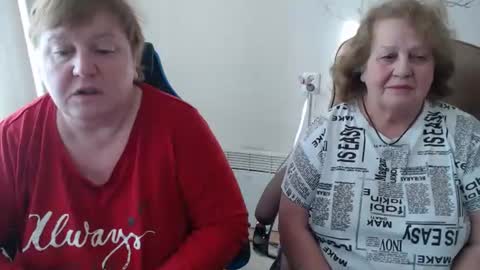 Snapshot of mommy99x chatting on February 2026 08:57:02 AM Mommy99X online show from February 2026 08:57:02 AM