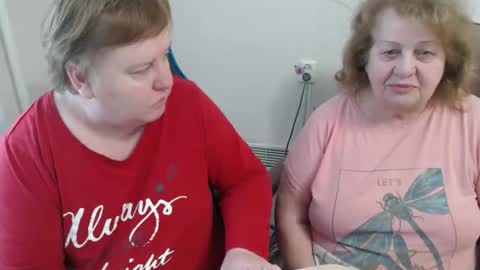 Snapshot of mommy99x chatting on February 2026 09:14:02 AM Mommy99X online show from February 2026 09:14:02 AM