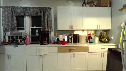 Mommy bubbles online show from February 2026 02:48:02 AM