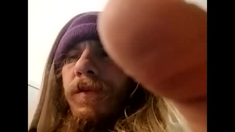 Snapshot of mommyissues2386 chatting on December 2024 04:32:02 AM Richard Sheridan online show from December 2024 04:32:02 AM