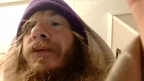 Snapshot of mommyissues2386 chatting on December 2024 10:16:01 PM Richard Sheridan online show from December 2024 10:16:01 PM