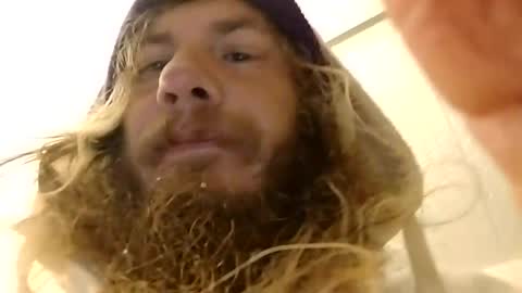 Snapshot of mommyissues2386 chatting on December 2024 01:40:02 AM Richard Sheridan online show from December 2024 01:40:02 AM