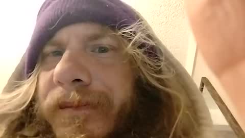 Snapshot of mommyissues2386 chatting on December 2024 07:05:02 PM Richard Sheridan online show from December 2024 07:05:02 PM