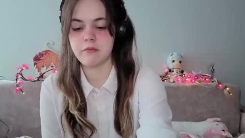 Momo online show from March 2026 02:38:02 AM