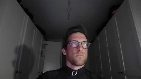 moms_little_monster online show from November 2025 06:56:02 PM