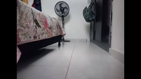 monaa_paloma online show from April 2026 10:31:02 PM