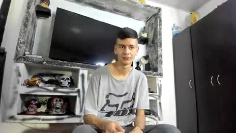 nicolas online show from March 2026 07:42:02 PM