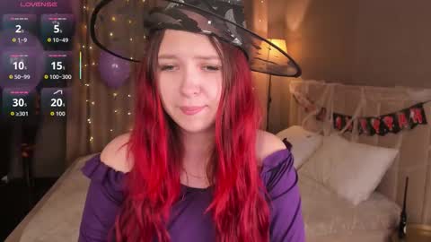 Snapshot of monica__queen chatting on October 2025 12:10:02 AM Monica online show from October 2025 12:10:02 AM