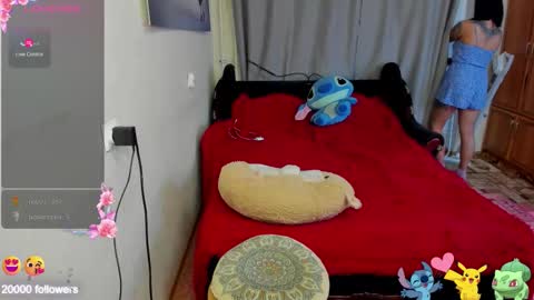 Monica Elder online show from October 2025 06:29:02 PM