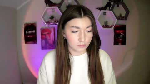 Snapshot of monica_sweets chatting on September 2025 11:10:02 AM sweet girl and shine body online show from September 2025 11:10:02 AM