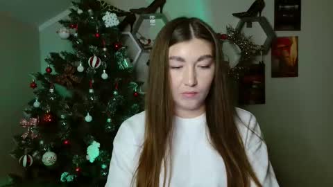 Snapshot of monica_sweets chatting on November 2025 12:16:02 PM sweet girl and shine body online show from November 2025 12:16:02 PM