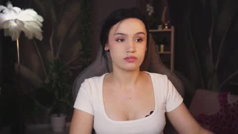 monica online show from May 2026 11:56:01 PM