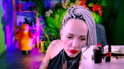 Snapshot of monicamaxwel chatting on January 2026 10:40:01 AM Monika online show from January 2026 10:40:01 AM