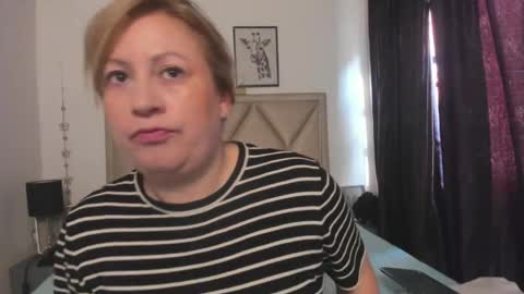 Mony online show from April 2026 12:13:01 PM