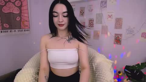 Monica online show from October 2025 03:29:02 AM