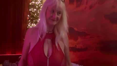 Monika    online show from December 2024 01:57:02 AM