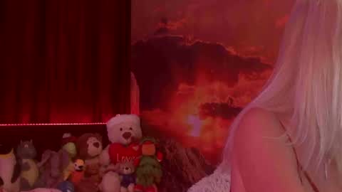 Snapshot of monicutex chatting on January 2025 02:45:02 AM Monika online show from January 2025 02:45:02 AM