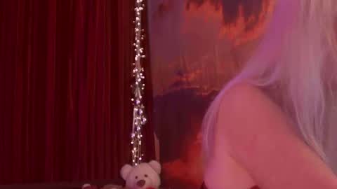 Monika    online show from February 2026 03:02:02 AM