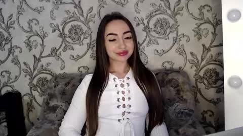 monika_2025 online show from January 2025 12:39:02 PM