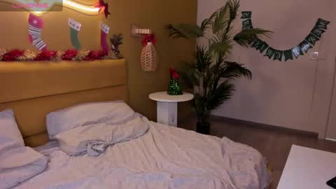 Snapshot of monikacharming chatting on January 2025 04:15:01 AM Monika online show from January 2025 04:15:01 AM