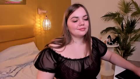 Snapshot of monikacharming chatting on February 2025 04:08:02 AM Monika online show from February 2025 04:08:02 AM