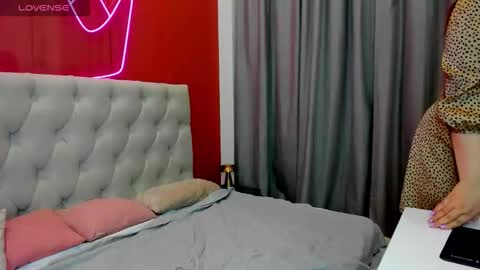 Snapshot of monikacharming chatting on November 2025 02:06:02 AM Monika online show from November 2025 02:06:02 AM