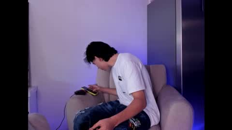 monky_0002 online show from February 2026 02:07:02 PM