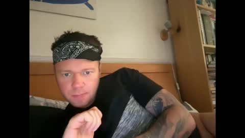 Snapshot of monster_d_ chatting on October 2025 03:42:01 PM Monster D online show from October 2025 03:42:01 PM