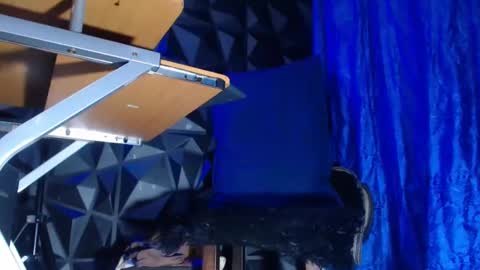 dorian online show from November 2025 03:06:01 AM