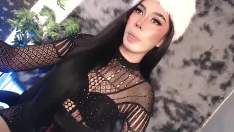 Snapshot of montrous_princessx chatting on February 2025 06:42:01 AM Princess take me to private or password show online show from February 2025 06:42:01 AM