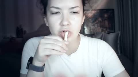 moodiemira online show from June 2026 05:44:01 PM