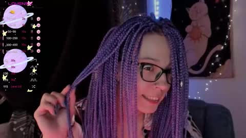 Roxy online show from September 2025 09:17:02 PM