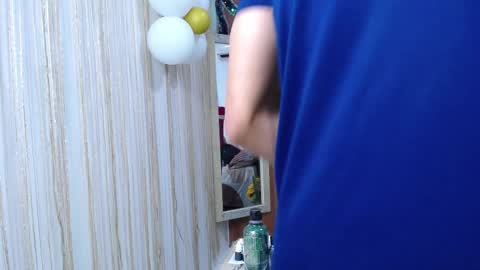 Snapshot of moon_and_fire_ chatting on November 2025 04:29:02 PM moon_and_fire_ online show from November 2025 04:29:02 PM