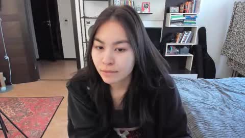 Snapshot of moon_bloom chatting on February 2026 11:31:02 AM Zoe online show from February 2026 11:31:02 AM